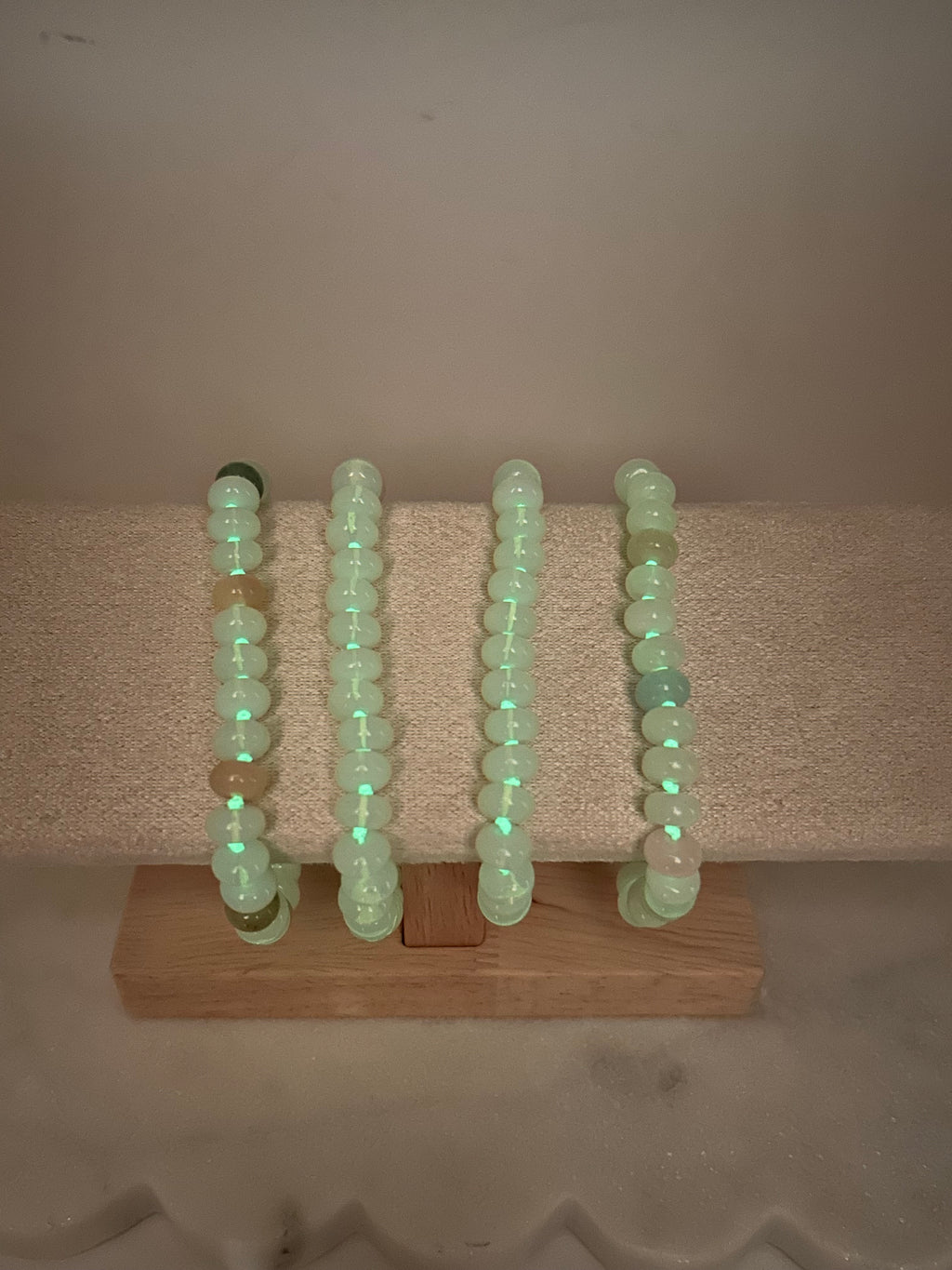GLOW BRACELET