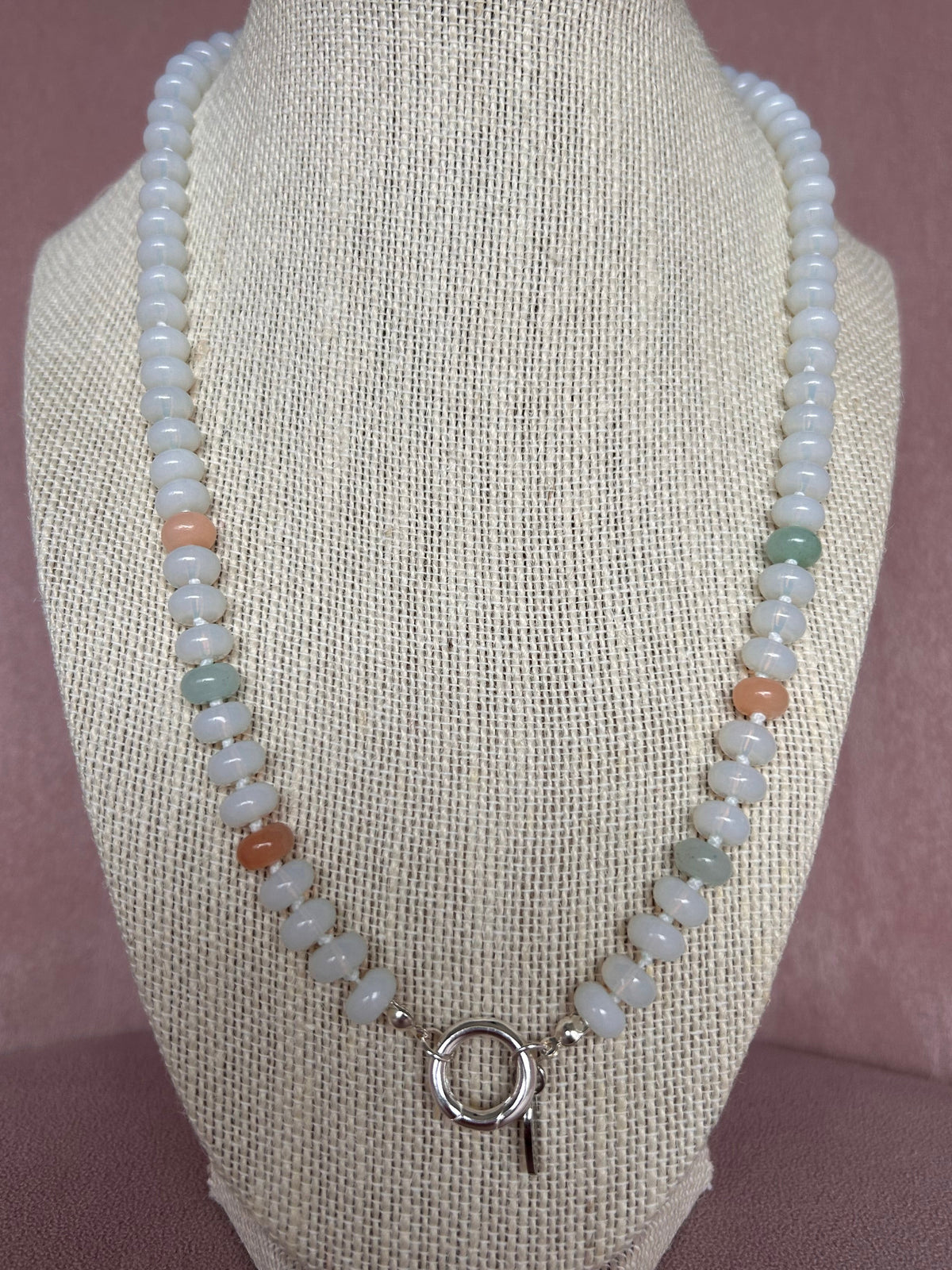 GLOW NECKLACE