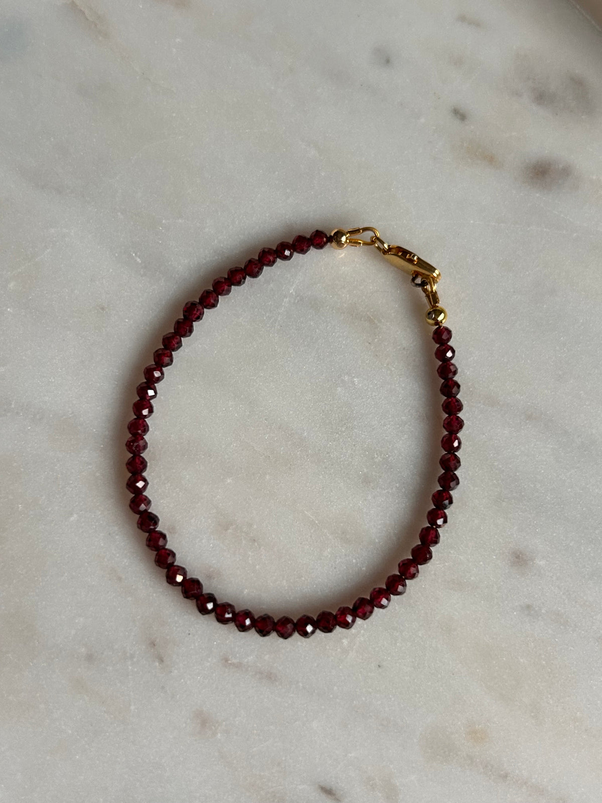 FACETED GARNET BRACELET