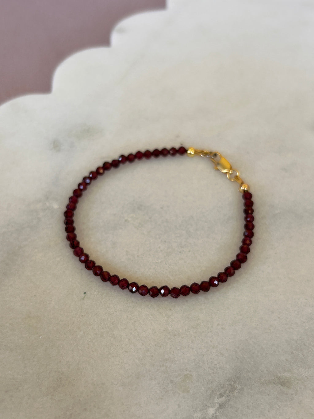 FACETED GARNET BRACELET