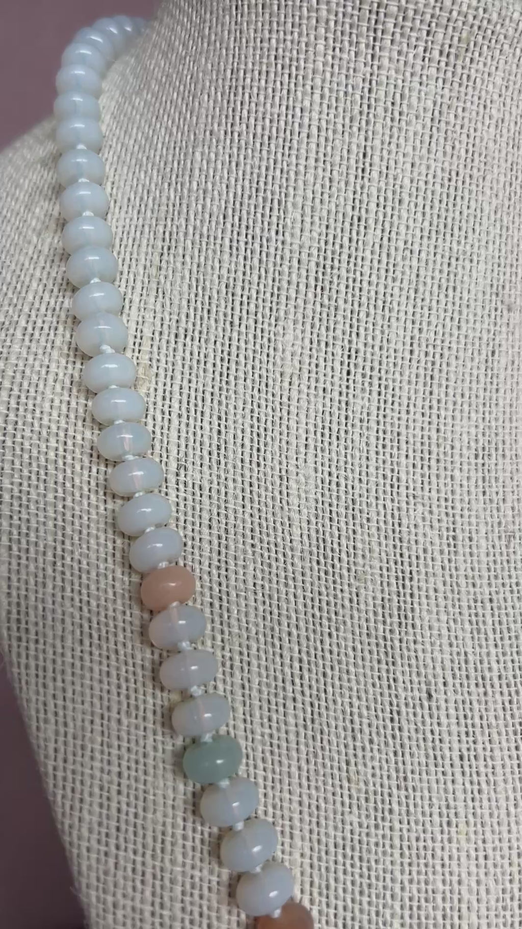 GLOW NECKLACE